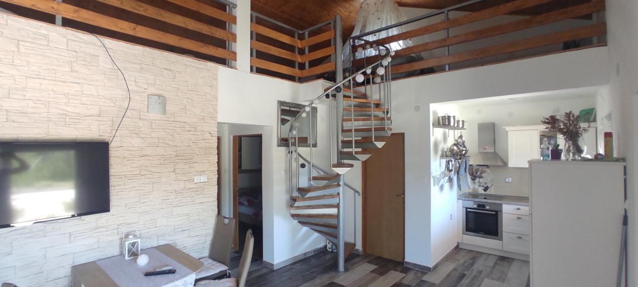 Villa Emanuel Ljubač Esterno foto